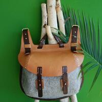 Leather & felt messenger shoulder bag. Many colours available