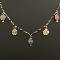 9ct gold and tourmaline necklace