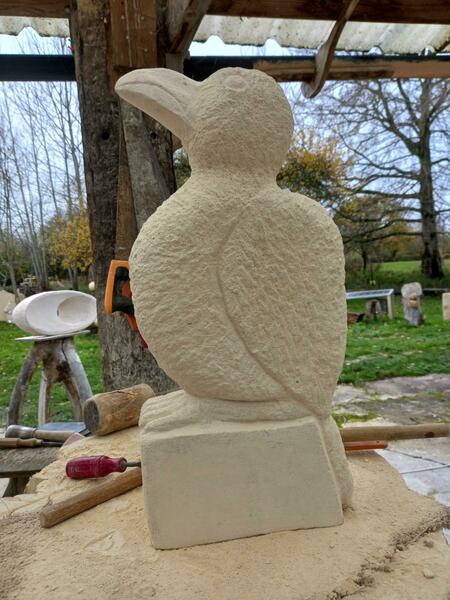 Birdy, Cotswold Lime Stone