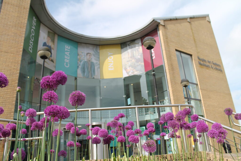 Rugby Art Gallery and Museum image