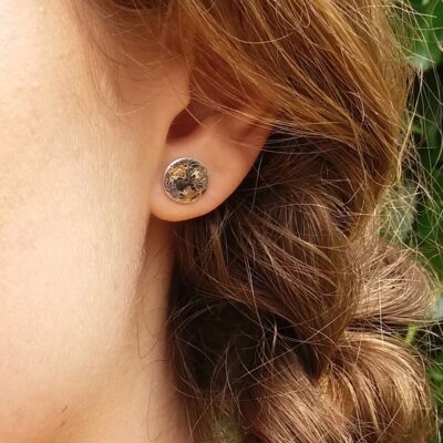 Textured gold and oxidised studs